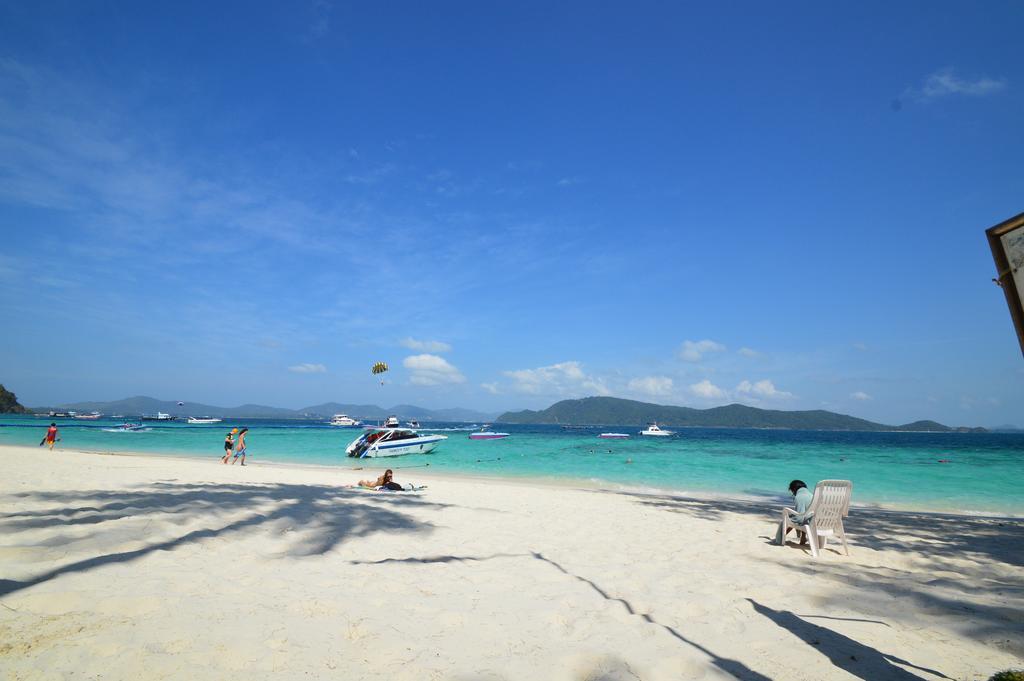 Coral Island Resort Phuket Bagian luar foto